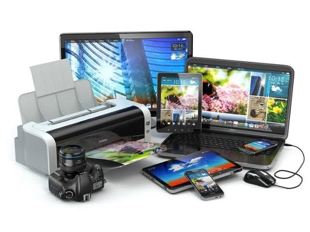 Étalage organisé de matériel informatique de haute qualité